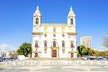 Catholic church Igreja do Carmo, Faro, Algarve, Portugal, Europe