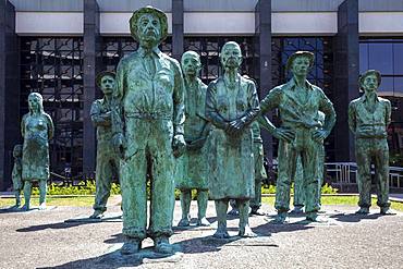 Figures Los Presentes by Fernando Calvo, Monument of Costa Rican Workers in front of the Central Bank, Banco Central de Costa Rica, San Jose, Province of San Jose, Valle Central Region, Costa Rica, Central America