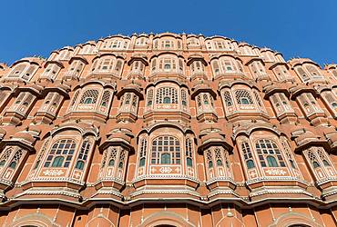 Frontal Facade of Hawa Mahal, Palace of Winds, Jaipur, Rajasthan, India, Asia