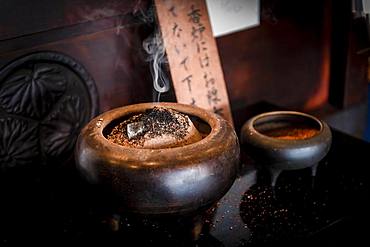 Frankincense, Zojoji Temple, Buddhist Temple, Tokyo, Japan, Asia