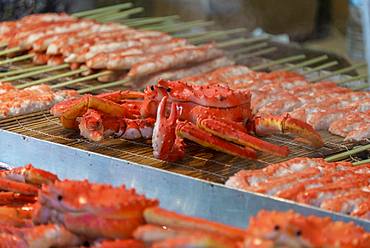 Grilled crabs at a food stand, Hanami Fest, Ueno Park, Tokyo, Japan, Asia