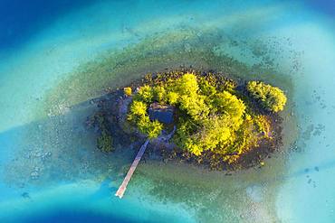 Maximilian Island in Eibsee lake, near Grainau, Werdenfelser Land, aerial view, Upper Bavaria, Bavaria, Germany, Europe