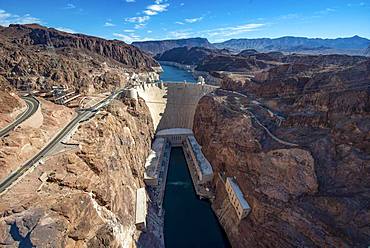 View from the Hoover Dam Bypass Bridge to the dam of the Hoover Dam, Hoover-Dam, Colorado River, Lake Mead, Arizona, Nevada, USA, North America