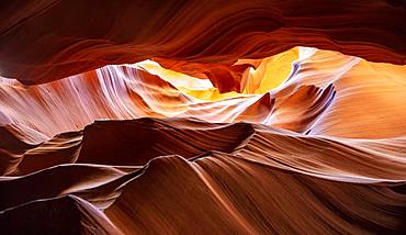 Sandstone Formations, Light Incidence in Slot Canyon, Wavy Washed-Out Sandstone Rock, Upper Antelope Canyon, Page, Navajo Nation Reservation, Arizona, USA, North America