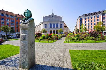 Bust of Friedrich von Gaertner in front of the State Theatre at Gaertnerplatz, Isarvorstadt, Munich, Upper Bavaria, Bavaria, Germany, Europe