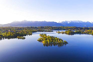 Lake Staffelsee with Buchau Island, Seehausen at Stafelsee, aerial view, Alpine foothills, Upper Bavaria, Bavaria, Germany, Europe