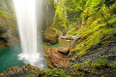 Waterfall Berglistueber, Linthal, Klausenpass, Canton Glaraus, Switzerland, Europe