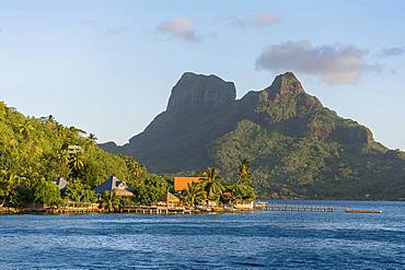 Harbour of Faanui in front of the Mont Otemanu volcano, Faanui, Bora Bora, French Polynesia, Oceania