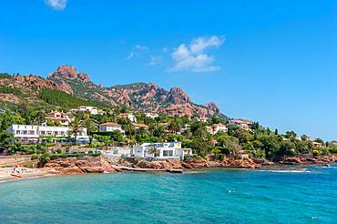 Coastal landscape in front of the Massif de l'Esterel, Antheor, Var, Provence-Alpes-Cote d'Azur, France, Europe