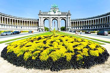 Triple Arch monument in Parc du Cinquantenaire, Brussels, Brabant, Belgium, Europe