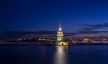 Lighthouse, Leander's Tower or Girls' Tower, Kiz Kulesi, blue hour, island in the Bosporus, Ueskuedar, Istanbul, Turkey, Asia