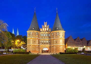 Holstentor, former western city gate, field side, Luebeck, Schleswig-Holstein, Germany, Europe