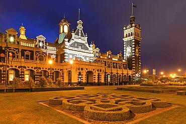 Dunedin Station, Oceania, Architect George Alexander Troup, Otago, South Island, New Zealand, Oceania