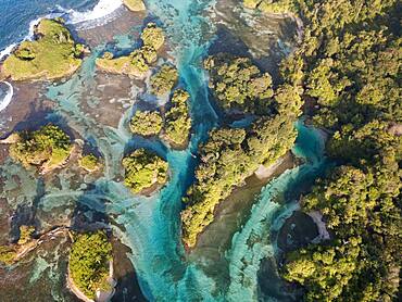 Aerial view, tropical mangrove islands in the Caribbean, Escudo de Veraguas, Panama, Central America