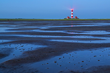 Westerhever Lighthouse, Wadden Sea National Park, North Sea, North Frisia, Schleswig-Holstein, Germany, Europe