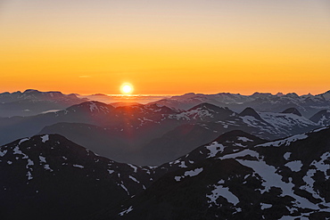 Evening atmosphere, Jostedalsbreen National Park, view from the top of Skala mountain, Breheimen mountain range, Stryn, Vestland, Norway, Europe