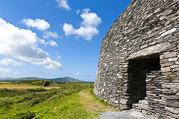 Archaeology, quarry stone wall, entrance, Iron Age ring fort Cahergall, Cahersiveen, Ring of Kerry, County Kerry, Ireland, Europe