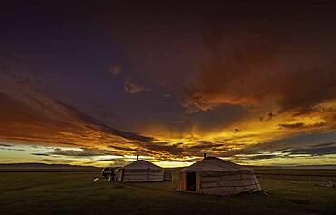 Sunset in the Mongolian steppe, Arkhangai province, Mongolia, Asia