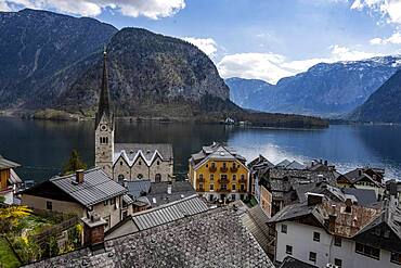 View over the roofs of the UNESCO World Heritage Hallstatt at Lake Hallstatt, Salzkammergut, Upper Austria, Austria, Europe