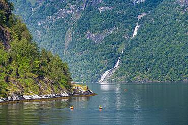 Kayakers in Geirangerfjord, Sunmore, Norway, Europe