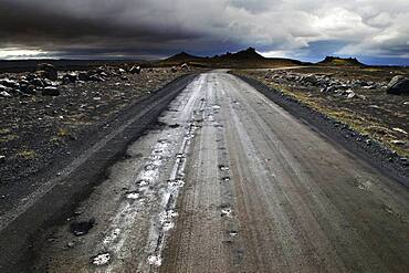Track, Track, Valley of the Joekulsa, North Iceland, Highlands, Iceland, Europe