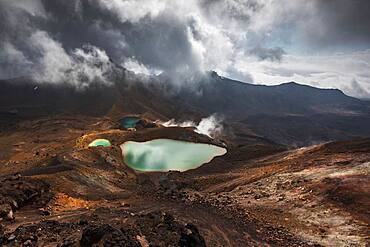 Volcanic lake, Tongariro National Park, Ruapehu District, North Island, New Zealand, Oceania