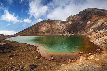 Volcanic lake, Tongariro National Park, Ruapehu District, North Island, New Zealand, Oceania