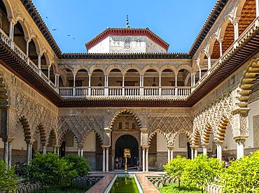 Patio de las Doncellas, Court of the Virgins, Italian Renaissance courtyard with stucco arabesques in Mudejares style, Royal Palace of Seville, Real Alcazar de Sevilla, Seville, Spain, Europe