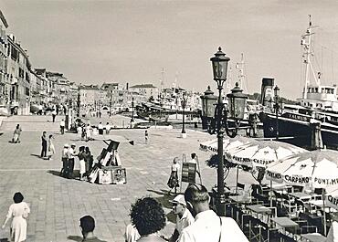 Riva degli Schiavoni, Venezia, Venice, historical photo from 1960, Italy, Europe