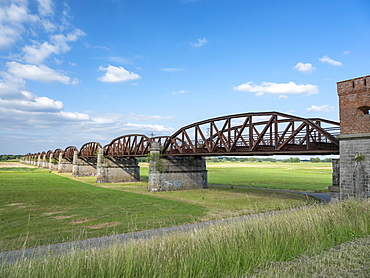 Former Doemitzer railway bridge on the Elbe in Kaltenhof, Langendorf, Lower Saxony, Germany, Europe