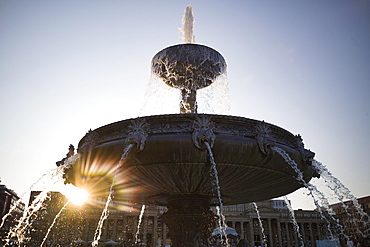 Fountain on Schlossplatz in front of Koenigsbau, Stuttgart, Baden-Wuerttemberg, Germany, Europe