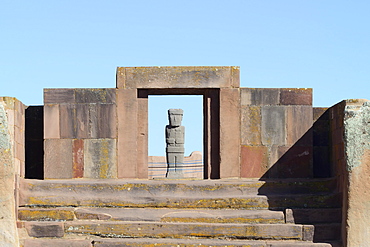 Entrance to Kalasasaya with Ponce Monolith, pre-Inca ruins of Tiwanaku, also Tiahuanaco, Unesco World Heritage Site, La Paz Department, Bolivia, South America