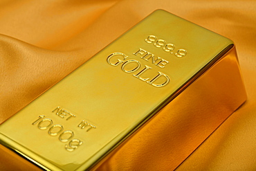 Gold bar fine gold fineness 999.9, Baden-Wuerttemberg, Germany, Europe