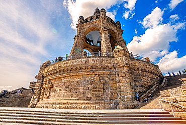 Kaiser Wilhelm Monument at Porta Westfalica, Porta Westfalica, North Rhine-Westphalia, Germany, Europe