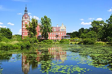 New Palace, Muskau Park, Prince Pueckler Park, UNESCO World Heritage Site, Bad Muskau, Saxony, Germany, Europe