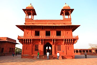 State of Uttar Pradesh, Fatehpur Sikri, palace complex, private audience hall, Diwan-i-Khas, India, Asia