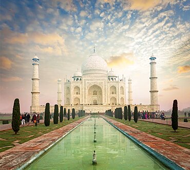 Taj Mahal on sunrise sunset, Indian Symbol, India travel background. Agra, Uttar Pradesh, India, Asia