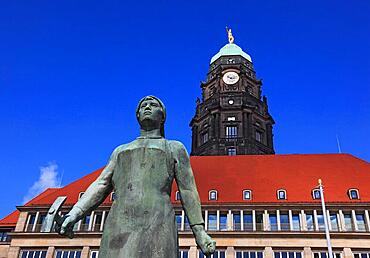 Truemmerfrau Monument in front of the Town Hall, The New Town Hall in Dresden, Saxony, Germany, Europe