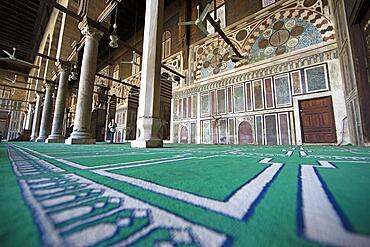 Prayer room of the mosque, tomb complex of al-Muaiyad Shaykh, Old City, Cairo, Egypt, Africa