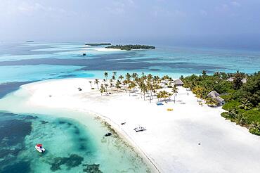 Helicopter View, Asia, Indian Ocean, Maldives, Lhaviyani Atoll, Six Senses Kanuhura Island Resort, with beaches and water bungalows, Asia