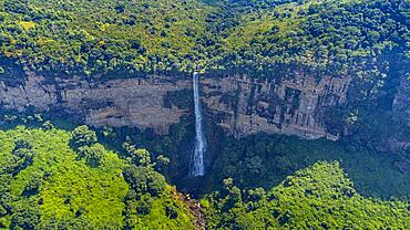 Ditinn waterfall, Fouta Djallon, Guinea Conakry