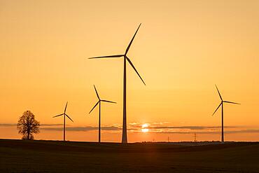 Wind farm, wind turbine, wind turbines, sunset, Swabian Alb, Baden-Wuerttemberg, Germany, Europe