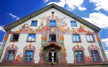 Gattinger House, pharmacy, wall painting by Heinrich Bickel, Weilheim, Weilheim-Schongau district, Upper Bavaria, Bavaria, Germany, Europe