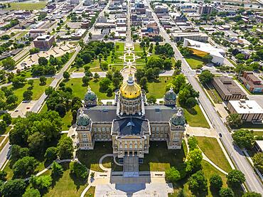 July 19, 2020, Des Moines, Iowa, USA: The Iowa State Capitol is the state capitol building of the U.S. state of Iowa. default