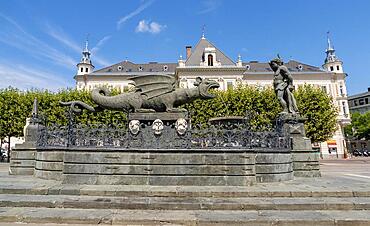 Lindwurmbrunnen, Klagenfurt, Carinthia, Austria, Europe