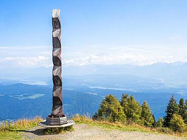 Artful wooden sculpture, Gerlitzen Alpe, Gerlitzen, Carinthia, Austria, Europe