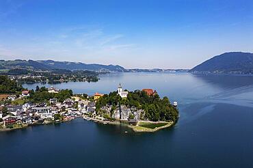 Drone shot, panorama shot, Johannesberg Chapel, Traunkirchen with Traunstein, Lake Lake Traun, Salzkammergut, Upper Austria, Austria, Europe