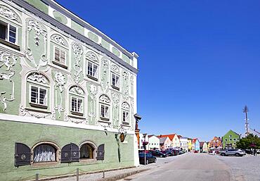 Market square with rococo stucco facades on the town houses, Obernberg am Inn, Innviertel, Upper Austria, Austria, Europe