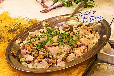 Stainless steel plate with seafood mix, close, sign, markets, open air, Palermo, capital, Sicily, Italy, Europe