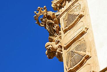 Palazzo Beneventano, Baroque figures on house wall, Scigli, Baroque town, Baroque corner, Southeast, Sicily, Italy, Europe